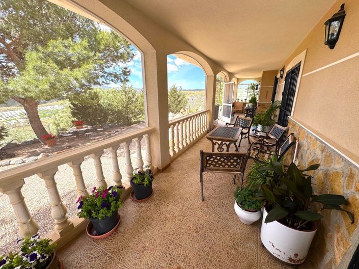 Image No.22-5 Bed Villa for sale