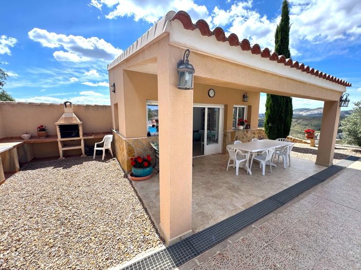 Image No.28-5 Bed Villa for sale