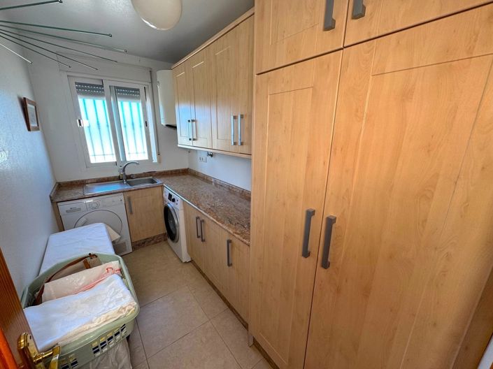Image No.8-5 Bed Villa for sale