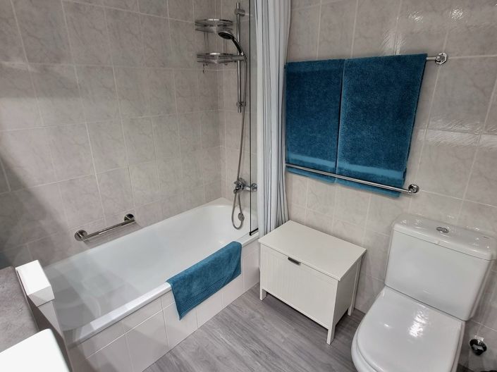 Image No.21-2 Bed Apartment for sale