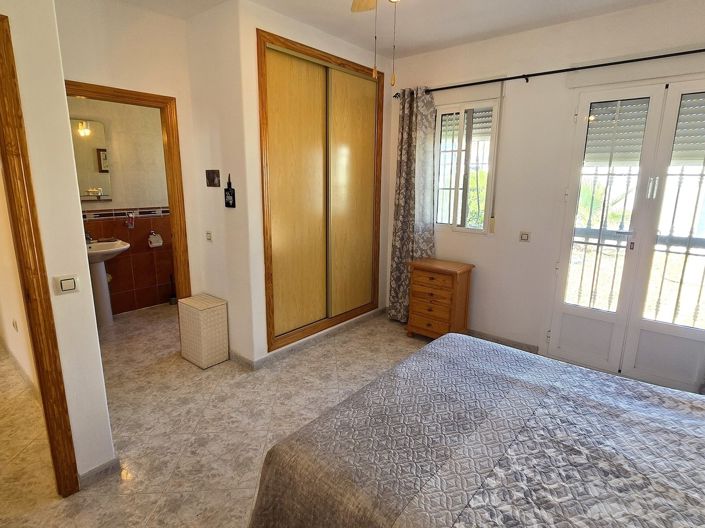 Image No.16-3 Bed Villa for sale