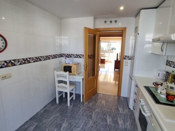 24641-apartment-for-sale-in-estepona-995755-x