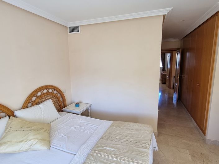 Image No.16-2 Bed Apartment for sale