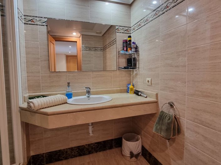 Image No.21-2 Bed Apartment for sale