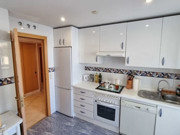 24641-apartment-for-sale-in-estepona-995759-x
