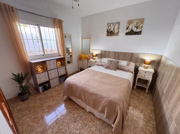 Image No.12-3 Bed Villa for sale