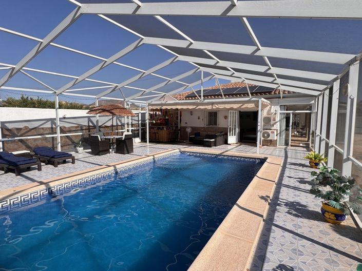 Image No.24-3 Bed Villa for sale
