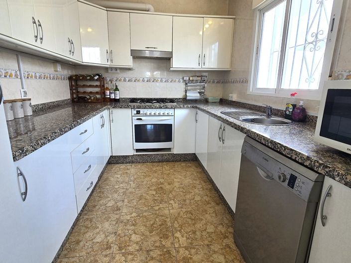 Image No.7-3 Bed Villa for sale