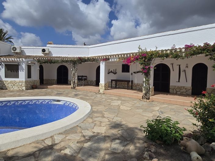 Image No.16-4 Bed Villa for sale