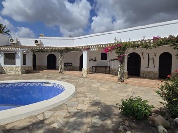 24640-villa-for-sale-in-el-pinar-de-bedar-995