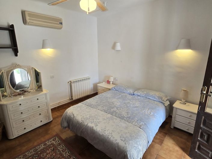 Image No.22-4 Bed Villa for sale