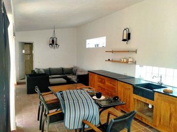 24642-villa-for-sale-in-urcal-995801-xml