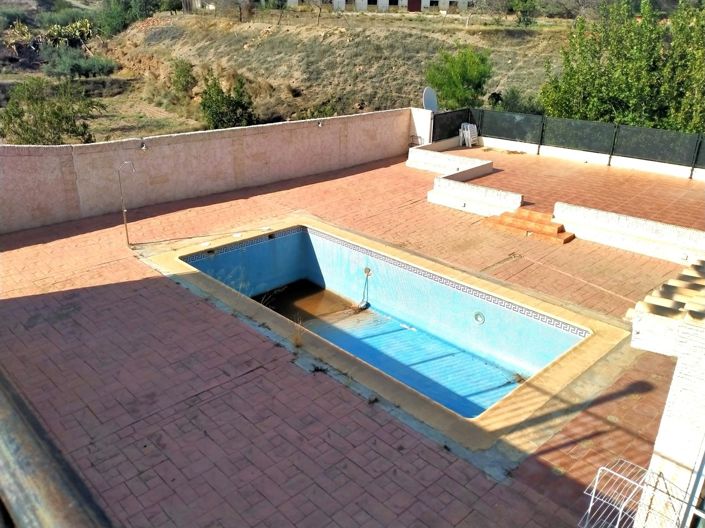 Image No.19-4 Bed Villa for sale