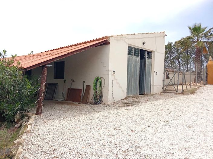 Image No.26-5 Bed Property for sale