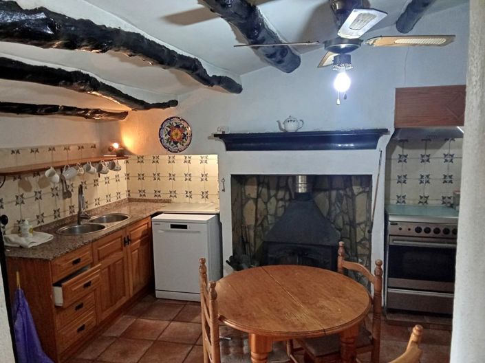 Image No.4-5 Bed Property for sale