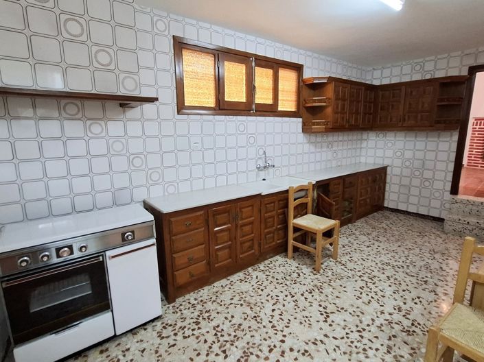 Image No.11-3 Bed Village House for sale