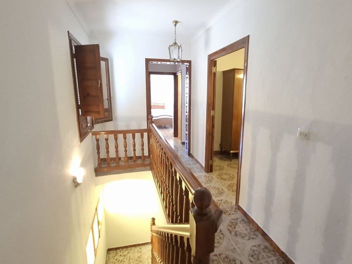 Image No.16-3 Bed Village House for sale
