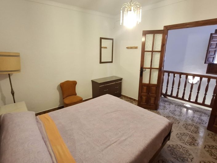 Image No.21-3 Bed Village House for sale