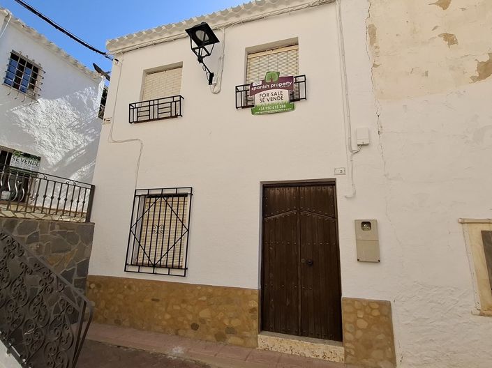 Image No.29-3 Bed Village House for sale