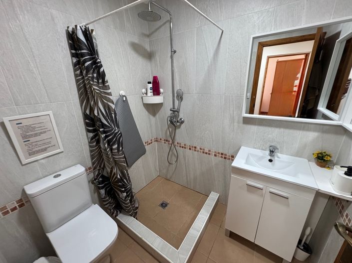 Image No.10-7 Bed Villa for sale