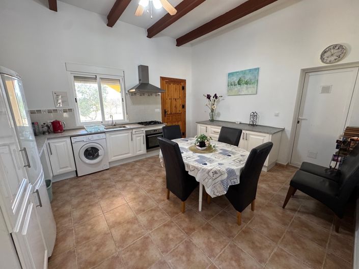 Image No.19-7 Bed Villa for sale