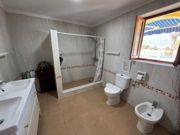 24667-villa-for-sale-in-turre-1017444-xml