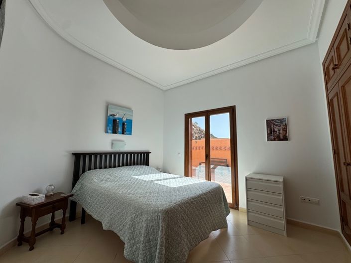Image No.19-3 Bed Villa for sale