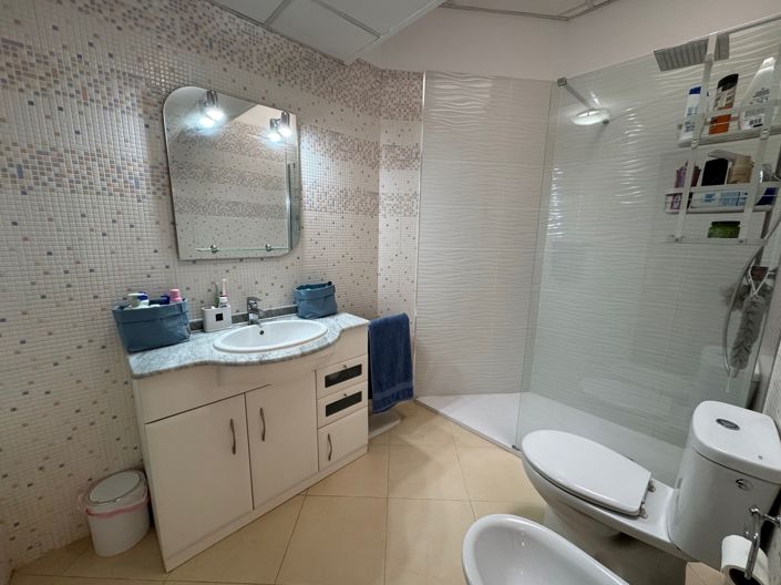 Image No.22-3 Bed Villa for sale