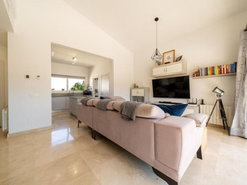 24768-villa-for-sale-in-coin-1020022-xml