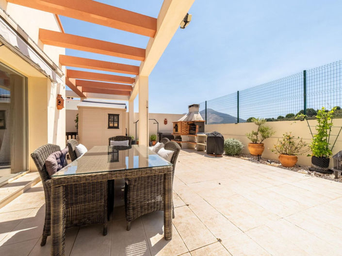 Image No.2-3 Bed Villa for sale