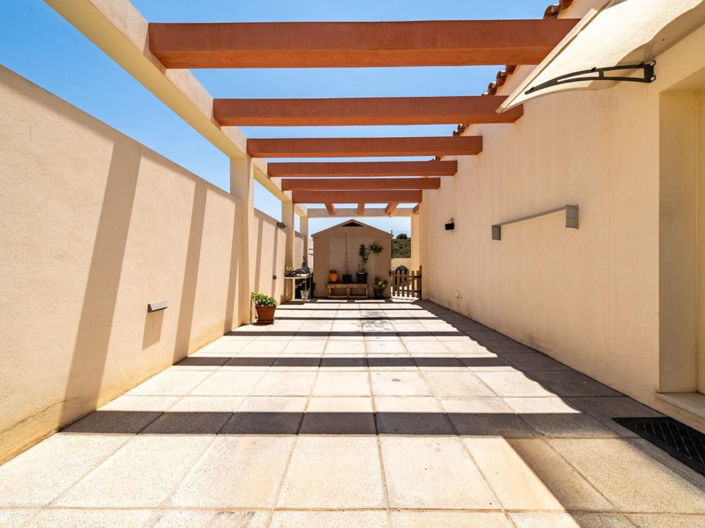Image No.24-3 Bed Villa for sale
