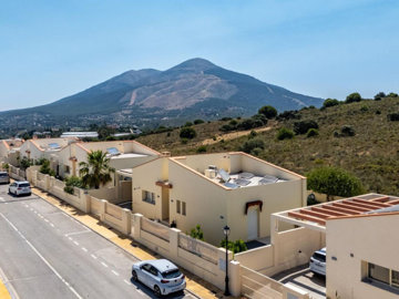 24768-villa-for-sale-in-coin-1020014-xml