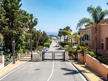24768-villa-for-sale-in-coin-1020016-xml