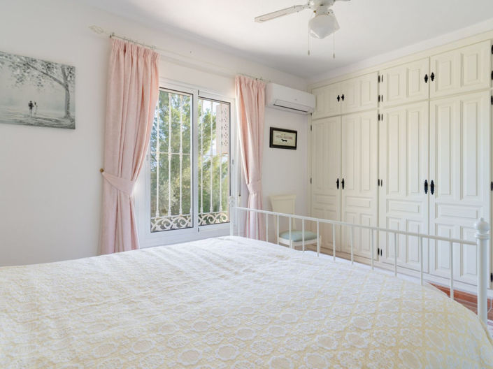 Image No.19-5 Bed Villa for sale
