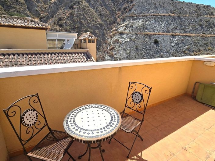 Image No.21-3 Bed Property for sale