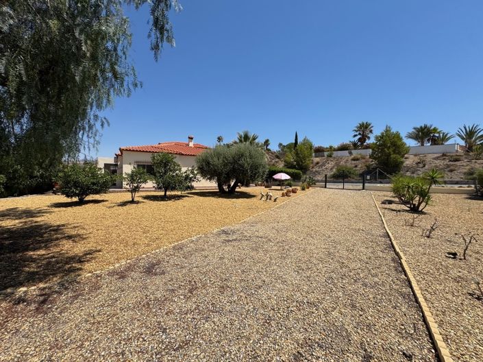 Image No.26-3 Bed Villa for sale