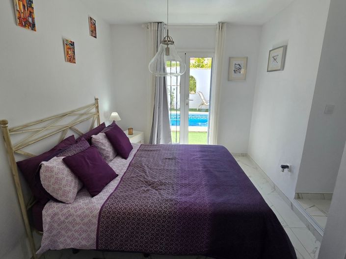 Image No.12-3 Bed Villa for sale