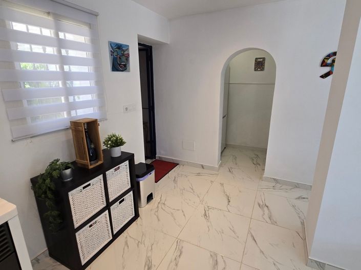 Image No.9-3 Bed Villa for sale
