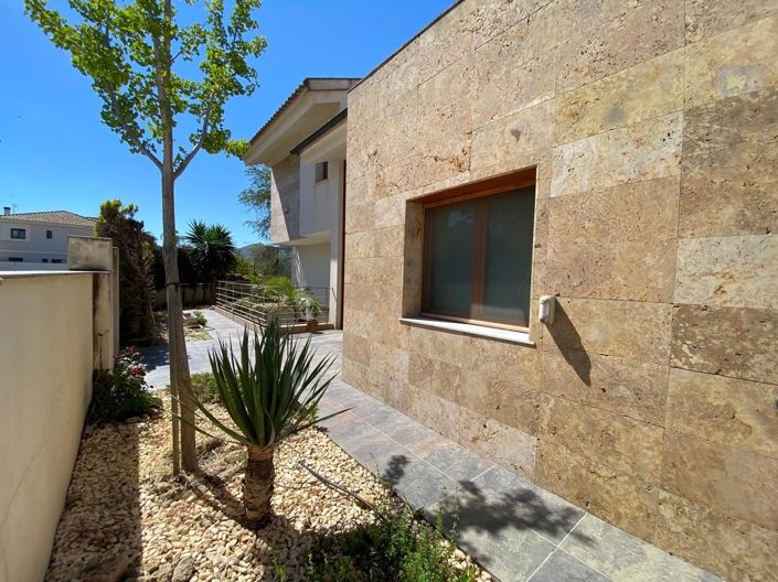 Image No.28-5 Bed Villa for sale