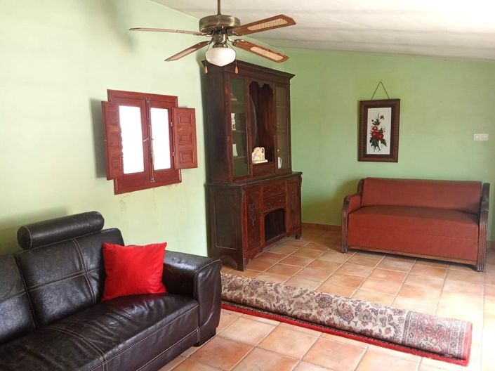 Image No.19-7 Bed Property for sale