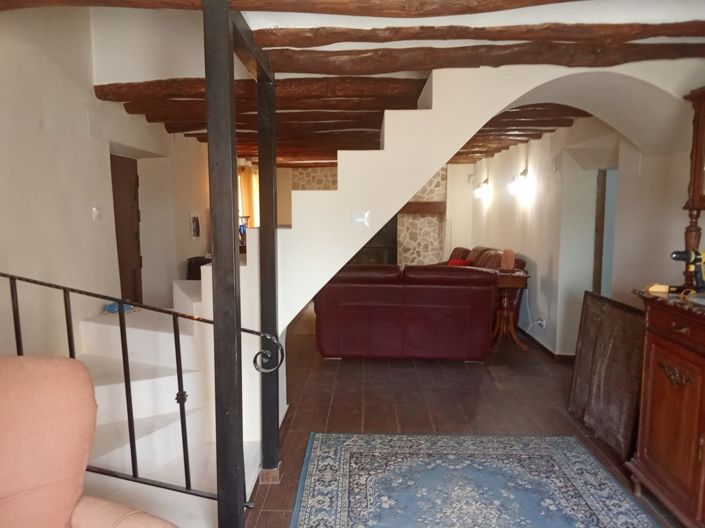 Image No.5-7 Bed Property for sale