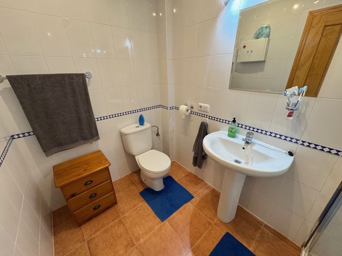 Image No.22-2 Bed Apartment for sale