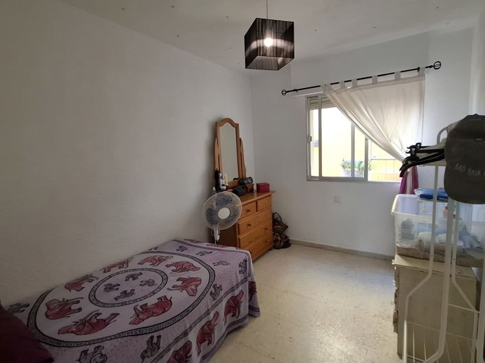 Image No.17-4 Bed Apartment for sale