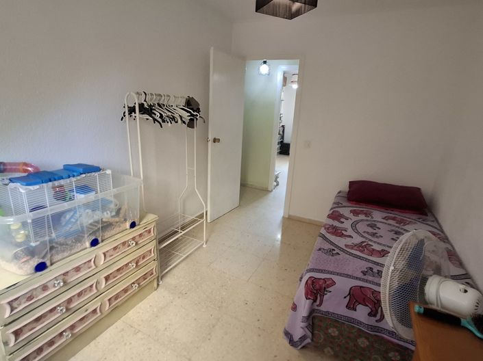 Image No.18-4 Bed Apartment for sale