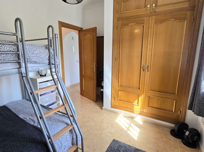 Image No.20-3 Bed Villa for sale