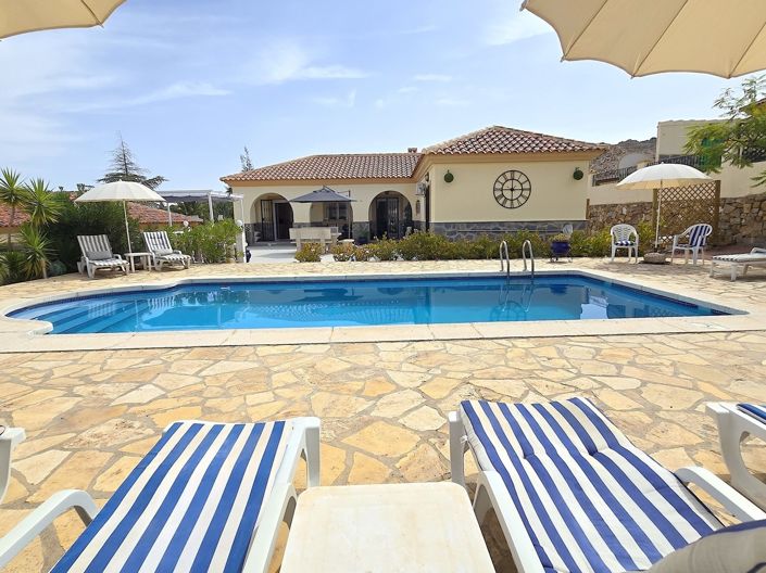 Image No.24-3 Bed Villa for sale