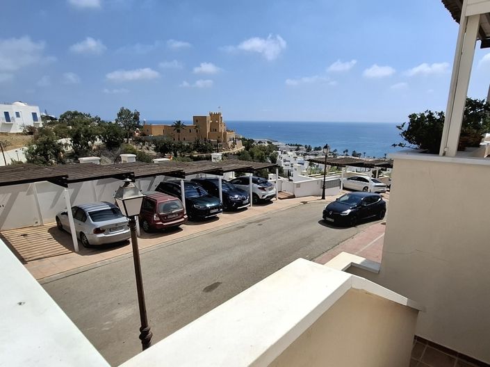 Image No.28-3 Bed Apartment for sale