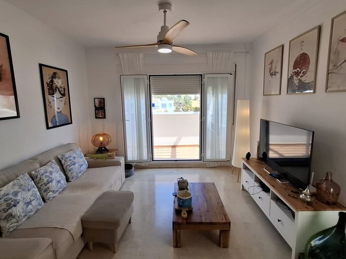 Image No.9-3 Bed Apartment for sale
