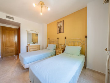 25009-apartment-for-sale-in-el-paraiso-103761