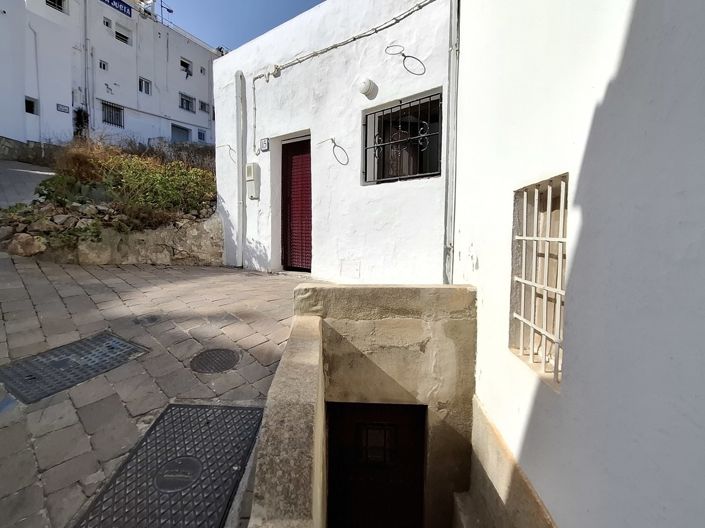 Image No.28-2 Bed Village House for sale